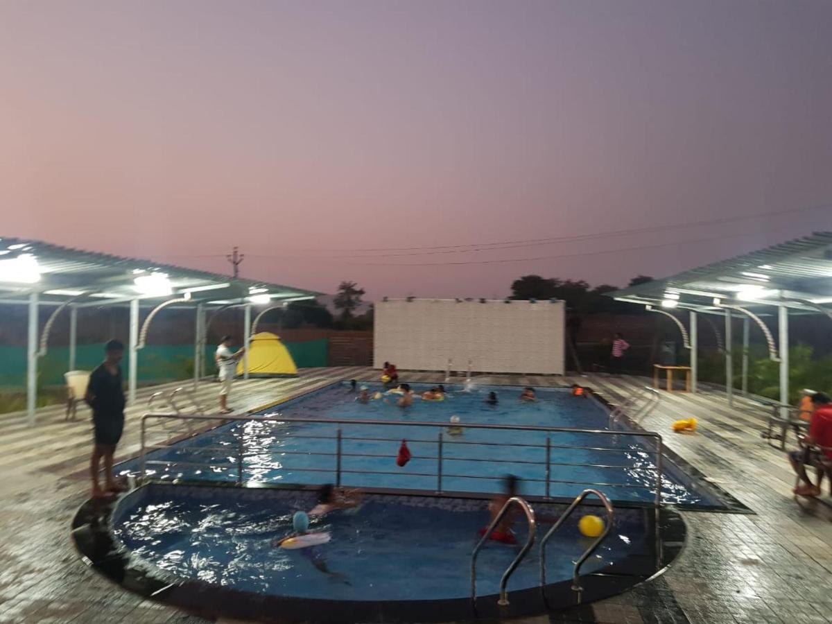 Sundar Farm Karjat Villa Exteriör bild